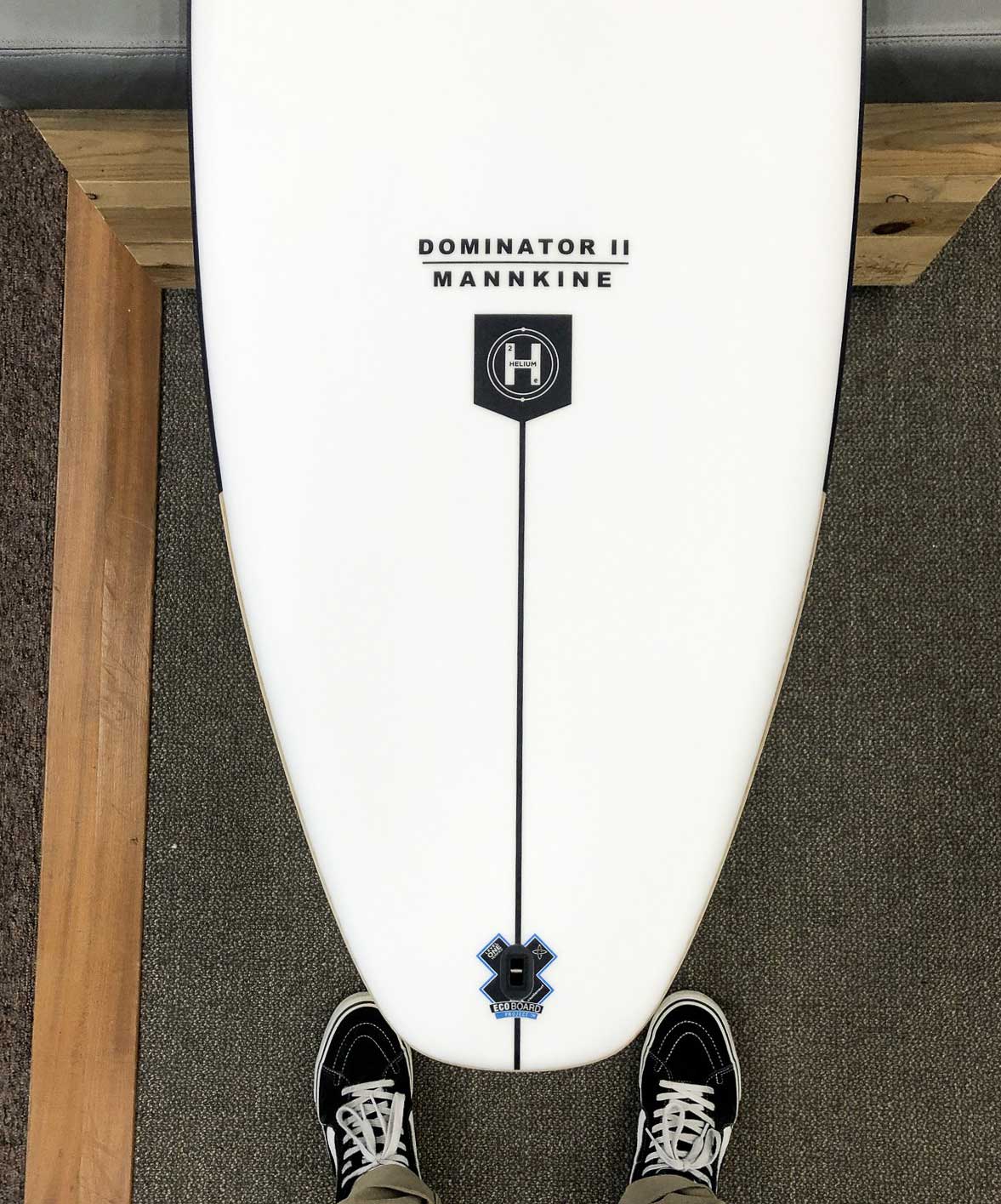 dominator 2 tail outline
