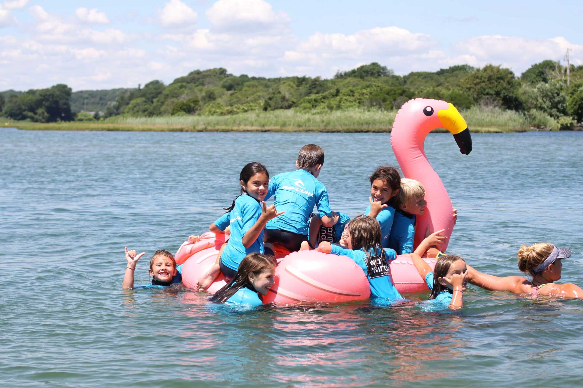 Kids surf camp